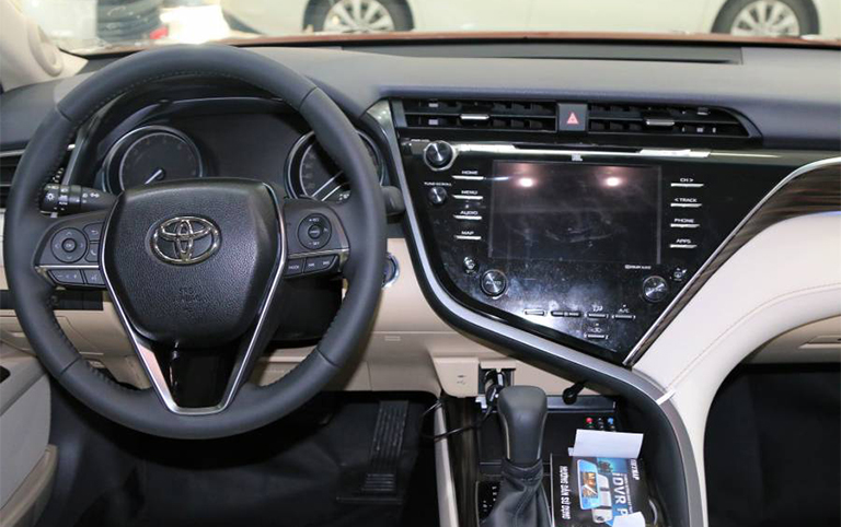 camry 2020 3